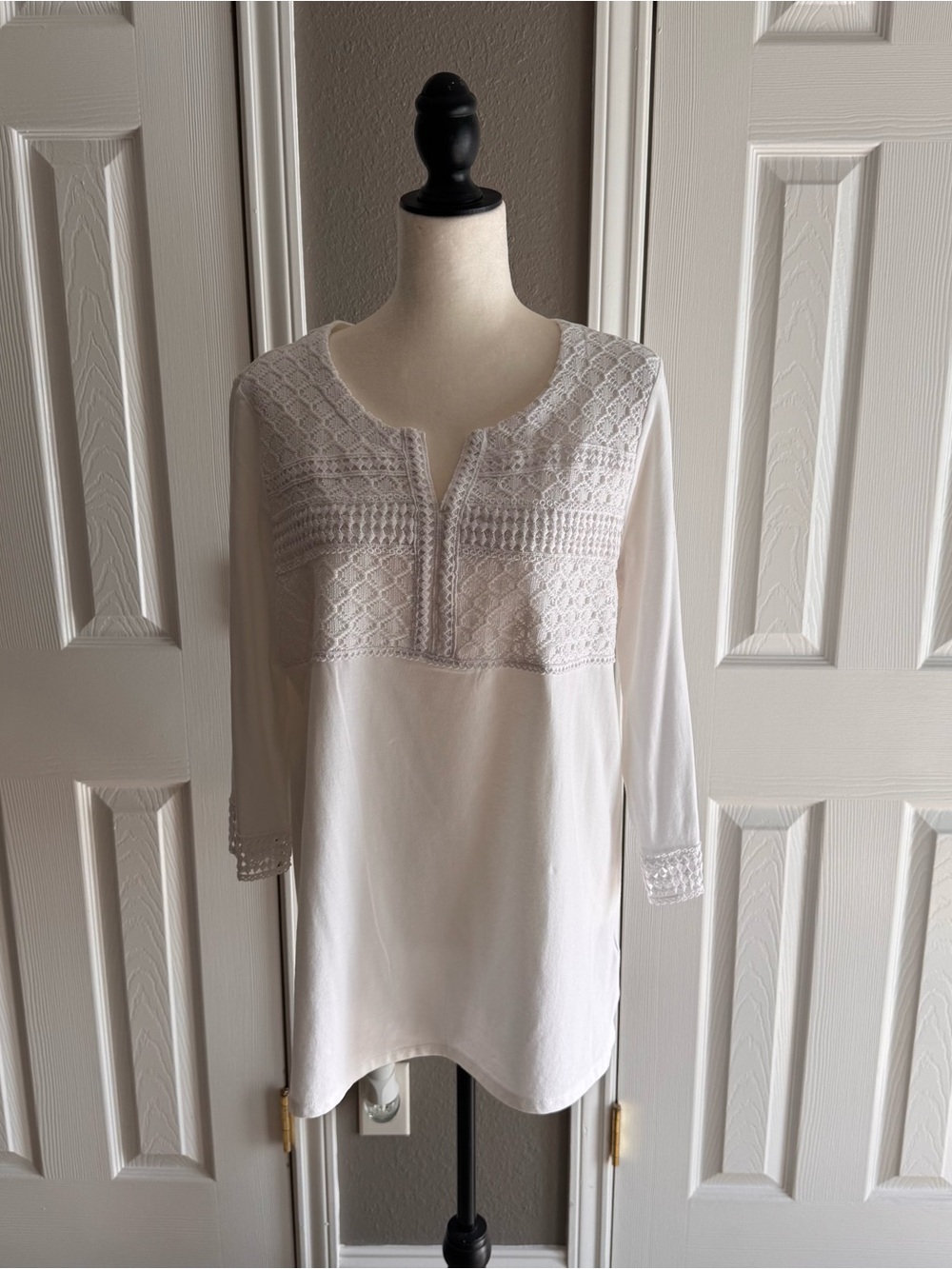 Rafaella White Crochet Yoke Tunic Top